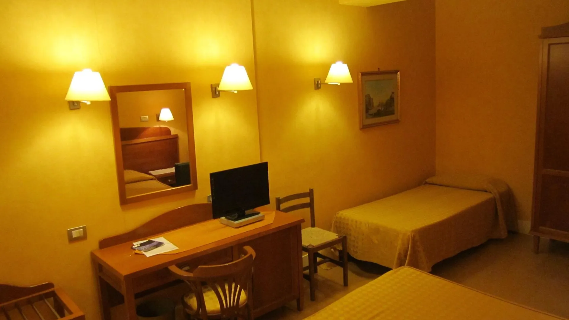 Hotel Conchiglia D'Oro Palermo 3*,